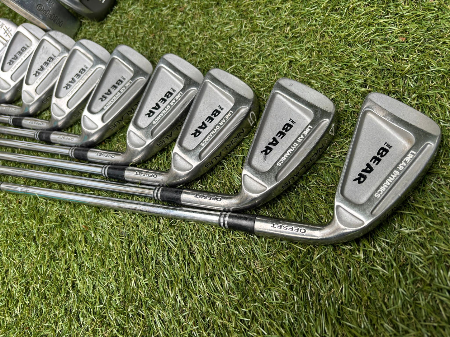 Nicklaus Linear Dynamics Golf Set with Snake Eyes Maraging Steel Driver, Matching Woods & Stand Bag