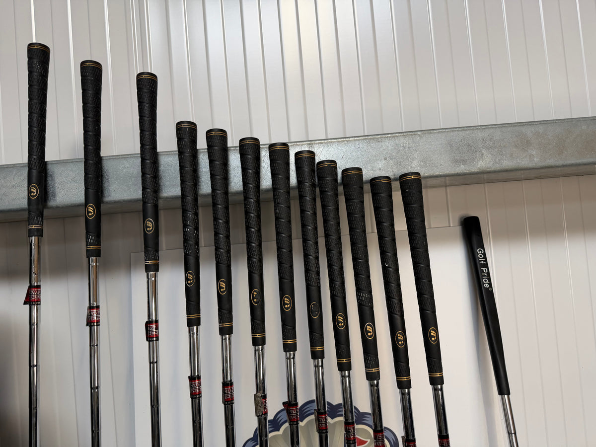Men’s Right-Handed Mitsushiba Golf Set – Ideal for Beginners