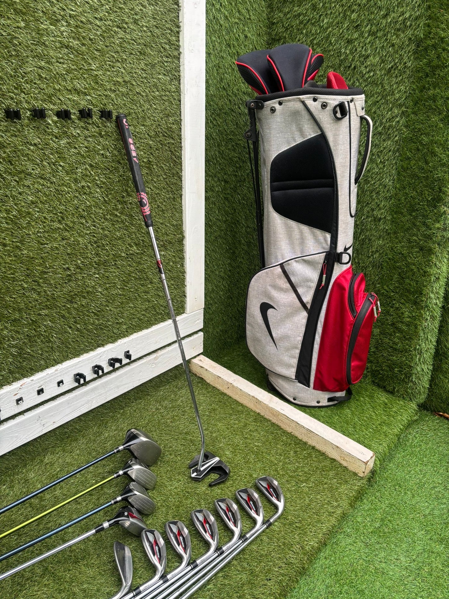 TaylorMade AeroBurner Irons + Cobra Woods + Nike Stand Bag