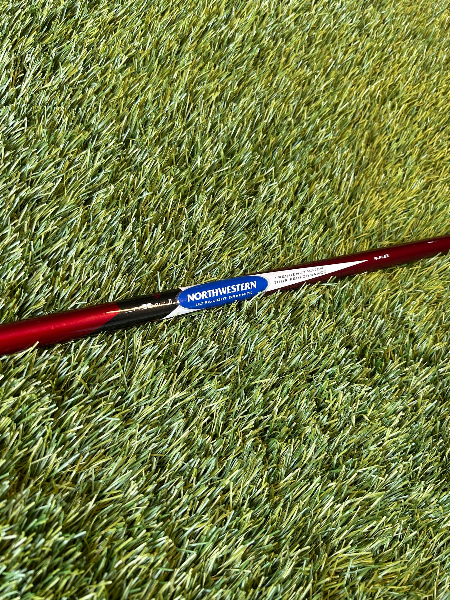 Northwestern Prism 21 Degree Hybrid Graphite Regular Flex Shaft - RH Head Cover Included