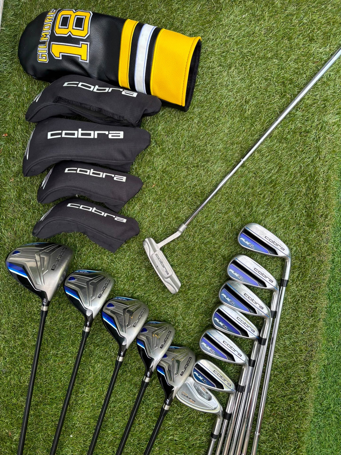 Cobra FLY-XL Complete Golf Set, Matching Woods, Hybrids, Irons & Cobra Ultralight Pro Stand Bag
