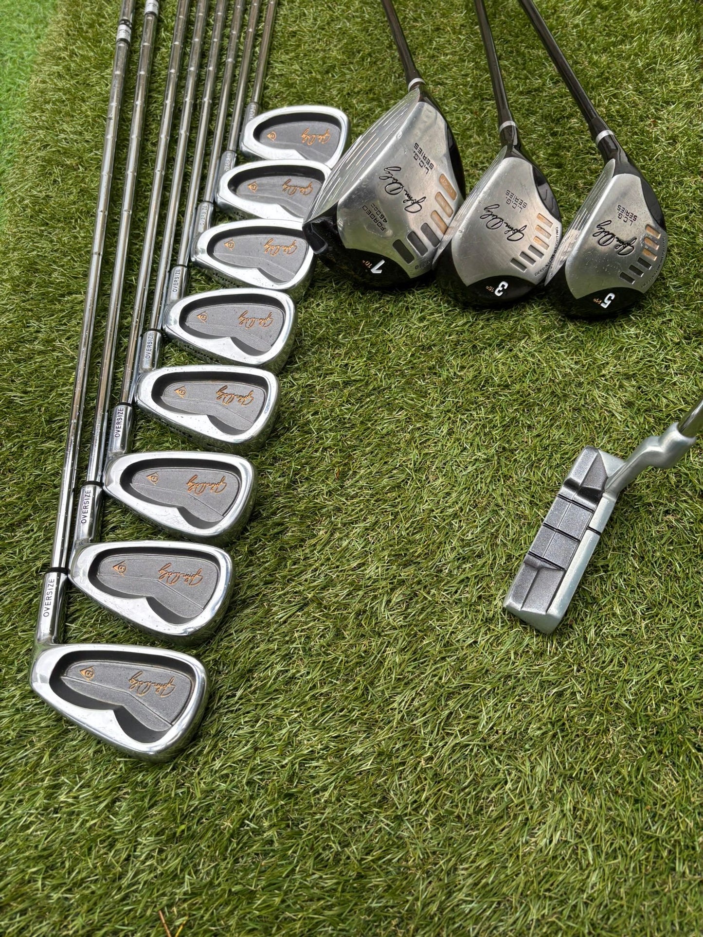 Dunlop John Daly Oversize Full Golf Set (4–SW) + LCG Woods + Bag Free P&P