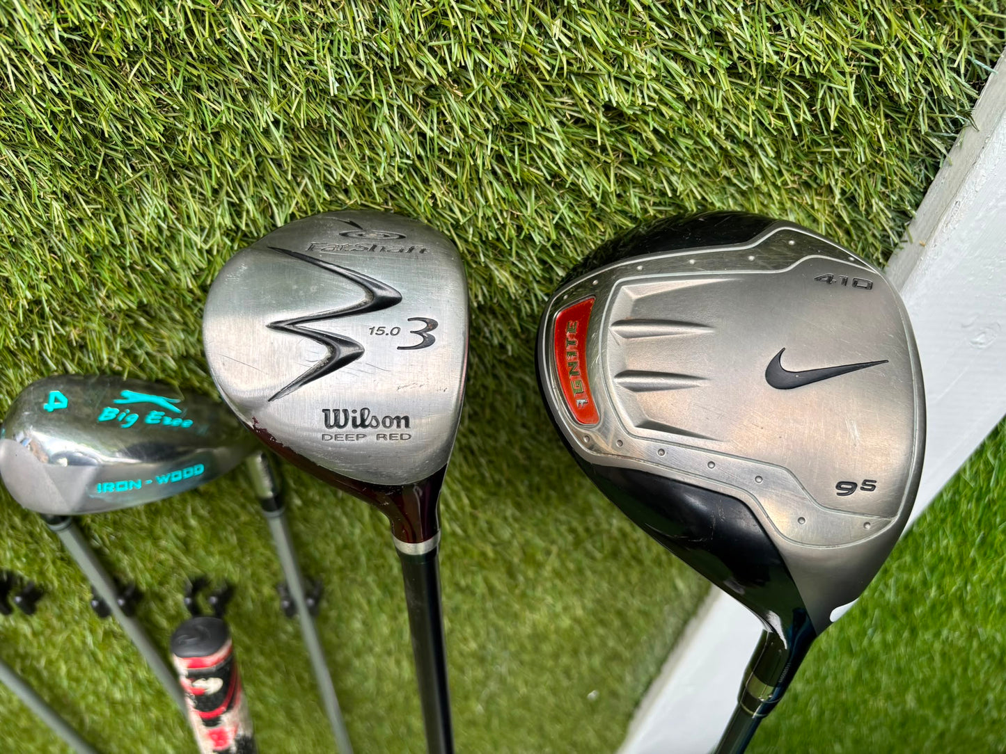 Slazenger Iron-Woods, Nike Driver, Wilson Fairway Wood, Voodoo Daddy Putter & Stand Bag