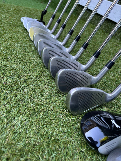Grand Hawk Professional V16 Complete Golf Set - Free P&P