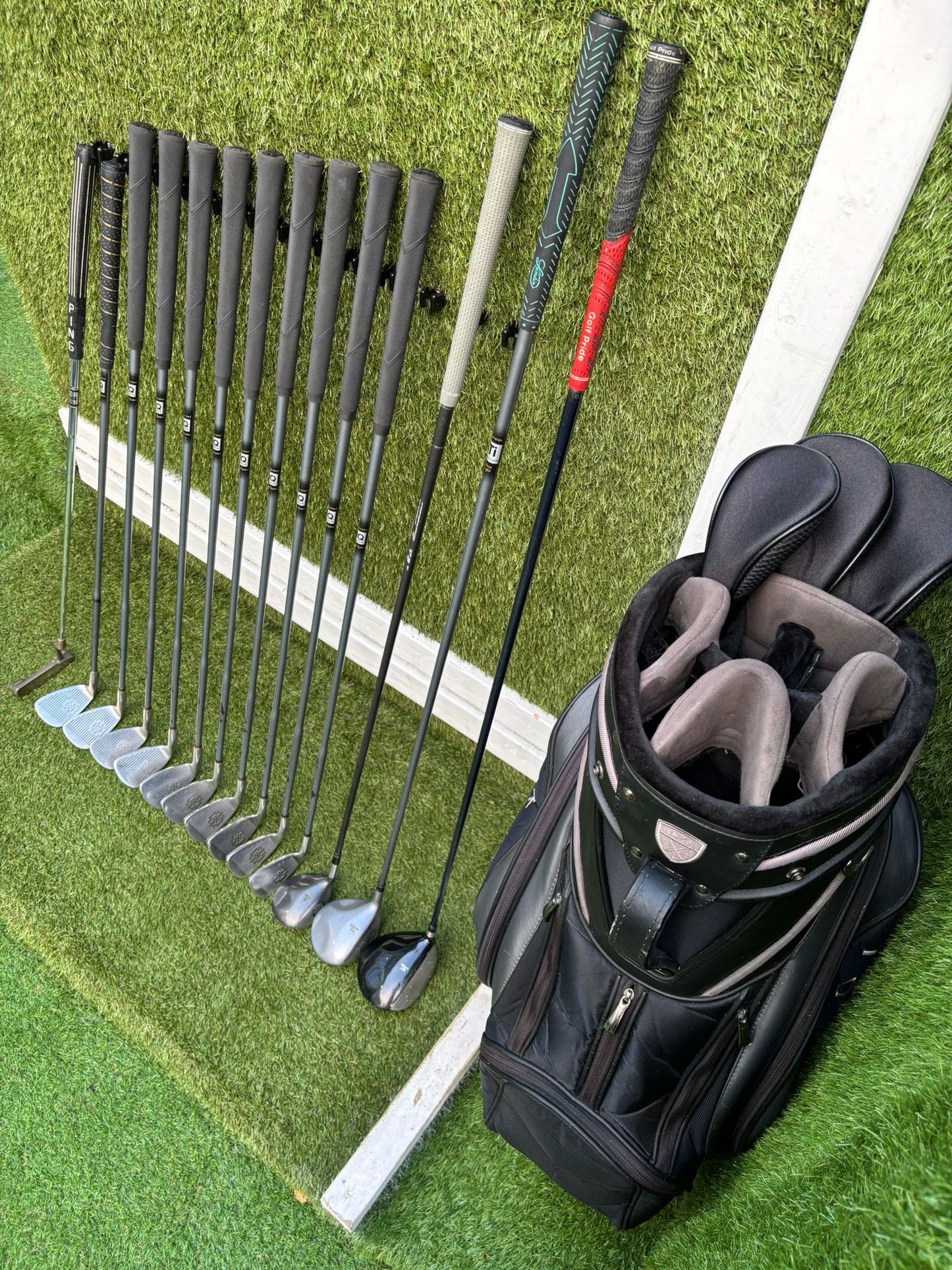 King Cobra II Oversize Irons (3–SW) + Cobra Woods + Ping Anser Putter + Nike Golf Bag Free P&P