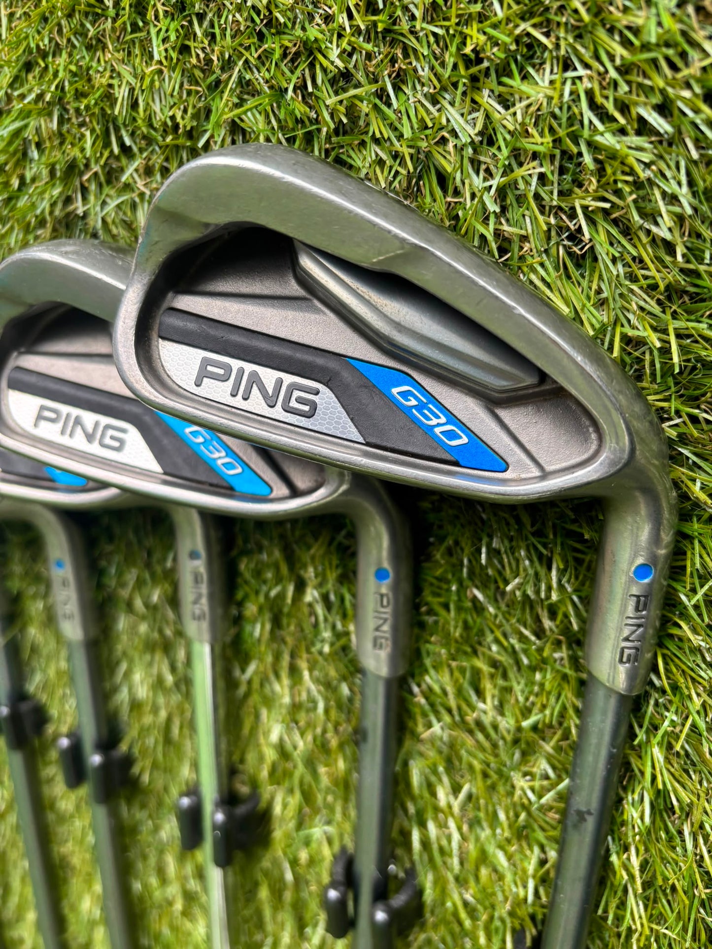 Ping G30 Graphite Irons 6-U, TaylorMade M4 Rescue, Nike SQ Driver & Callaway Stand Bag Stunning Set