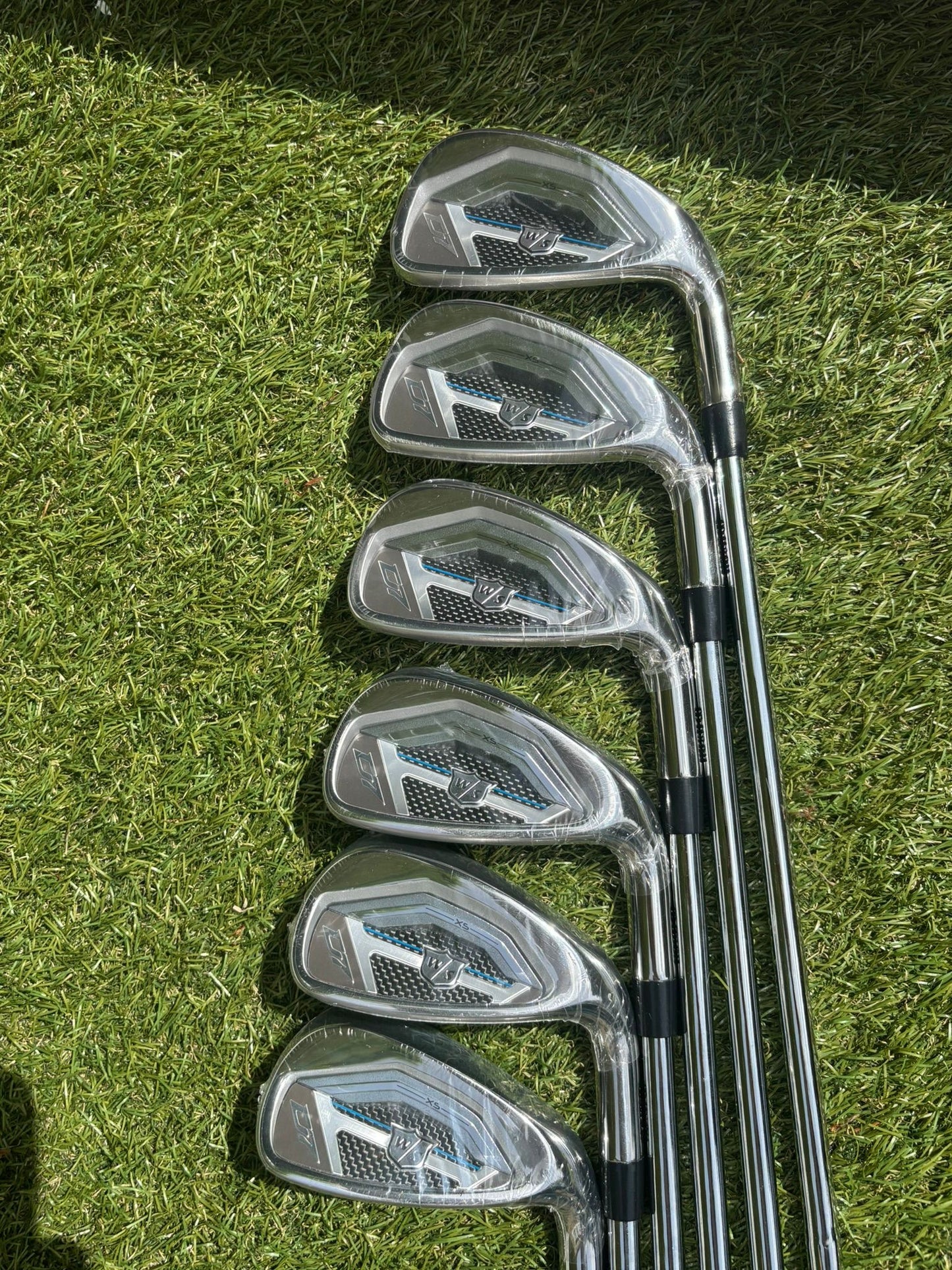 Wilson Staff D7 XS Irons 5-PW – Brand New, Factory Wrapped & Boxed