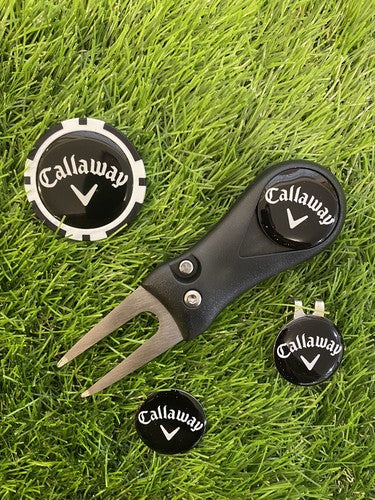 Callaway Pitchfork Magnetic Hat Clip With 3 Callaway 25mm Markers And