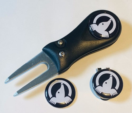 Honma Golf Pitchfork Magnetic Hat Clip With 3 Honma Markers