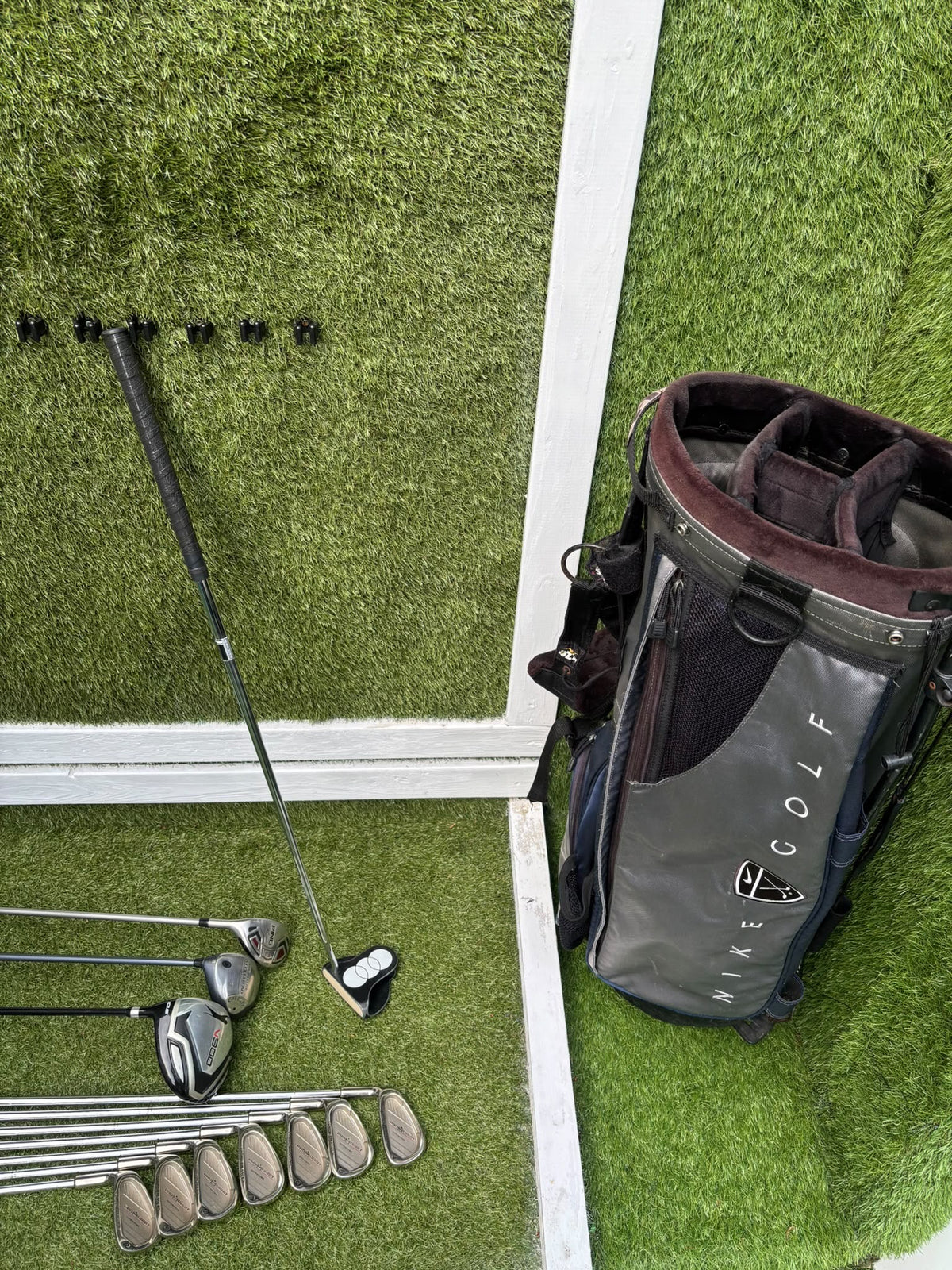 Left-Handed Complete Golf Set – Regal Pro Orbit Irons, PING i15 Hybrid, Callaway Steelhead III & Nike Stand Bag