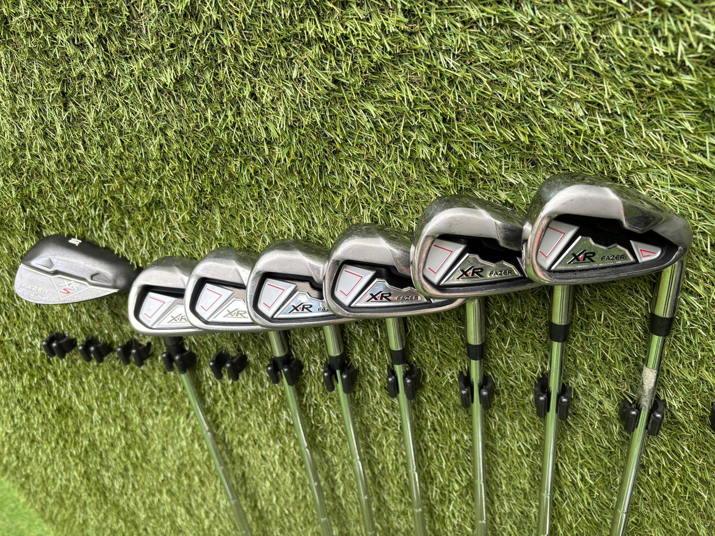 Fazer XR Golf Set – 5, 6, 8, 9, PW + 60° Wedge + Woods + Putter + Bag £164.00 Delivered