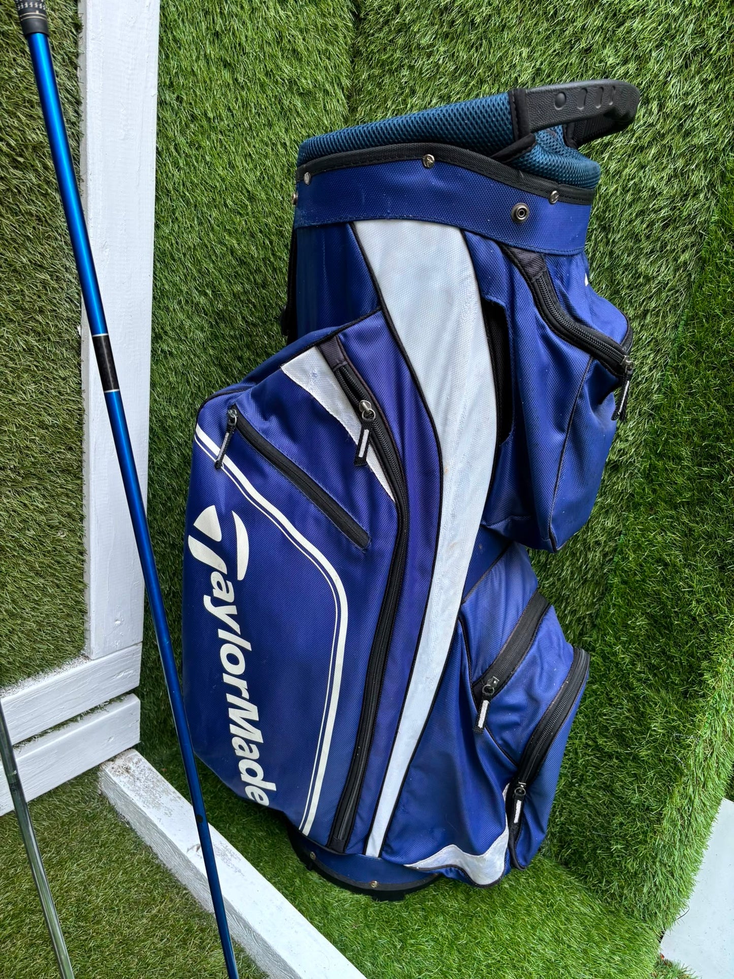 PowerBilt TPS 7.0 Irons, Cobra Driver, Slazenger 3 Wood & TaylorMade Cart Bag – Complete Golf Package