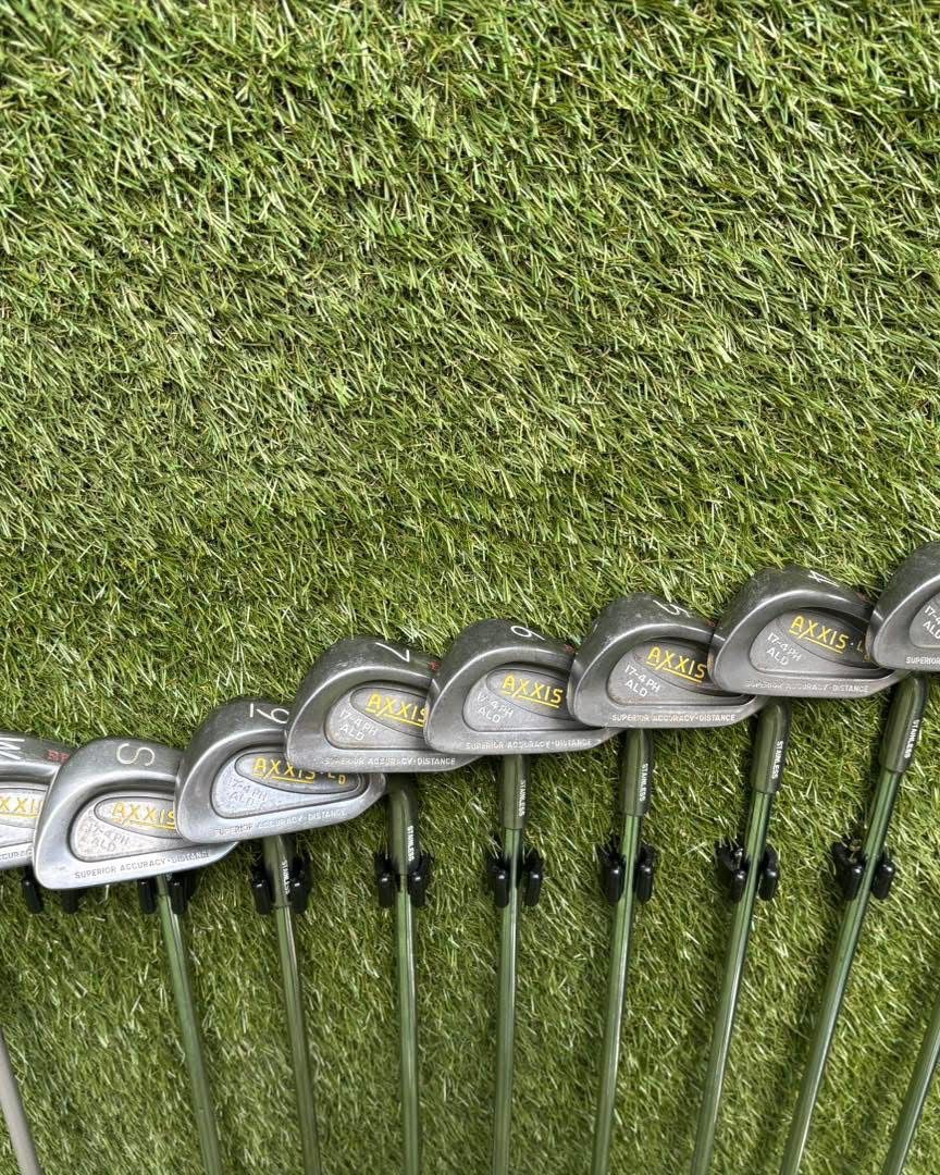 Regal / Dunlop / Hippo 11-Club Golf Set + Tour Stand Bag £104.00 Free Delivery