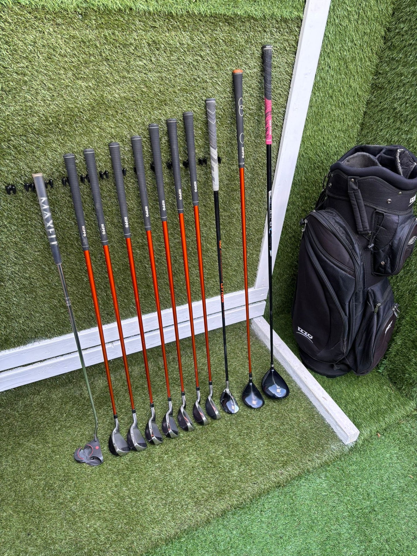 Hippo XXL Iron Set + TaylorMade r7 Rescue Hybrid + Integra Driver + Izzo Stand Bag
