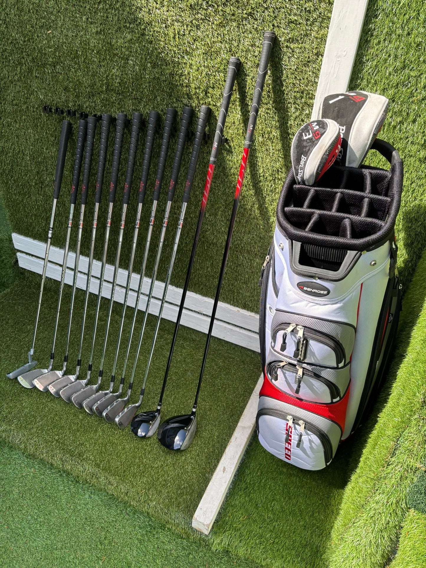 Howson DJ 200 Oversize Irons 3-SW + Ben Sayers M9 Woods & New Benross Bag