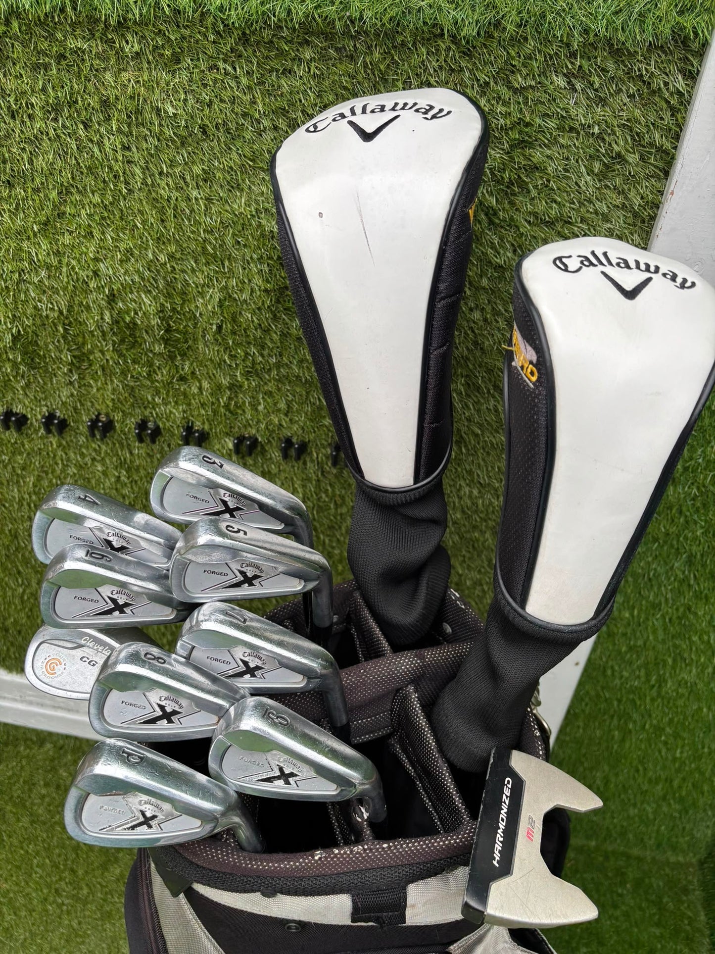 Callaway X Forged Irons, Callaway Warbird Woods, Cleveland CG16 Wedge & TaylorMade Cart Bag