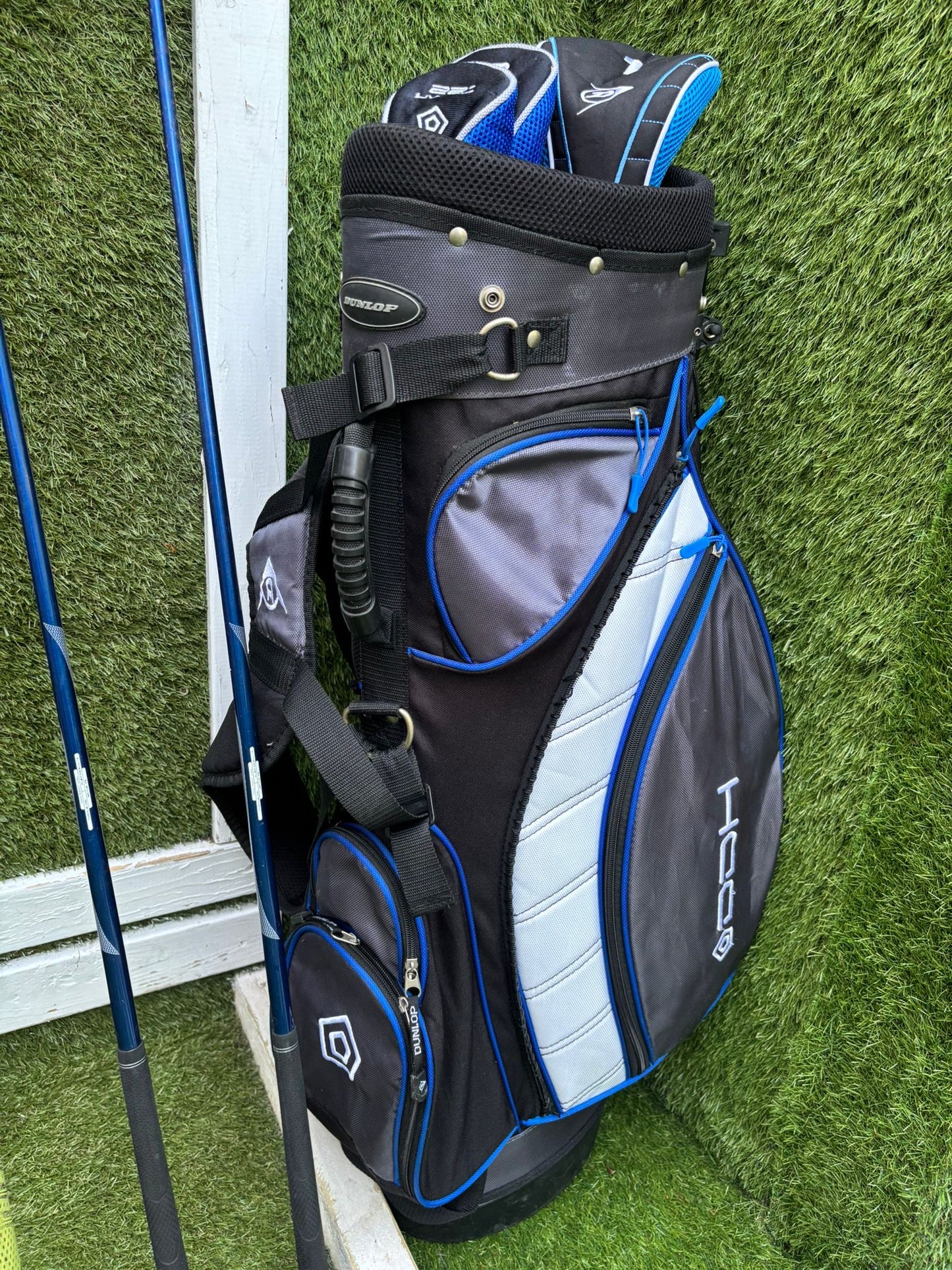Dunlop DDH SB-21 Golf Set with Benross Hybrid & Stand Bag - Free DPD Delivery