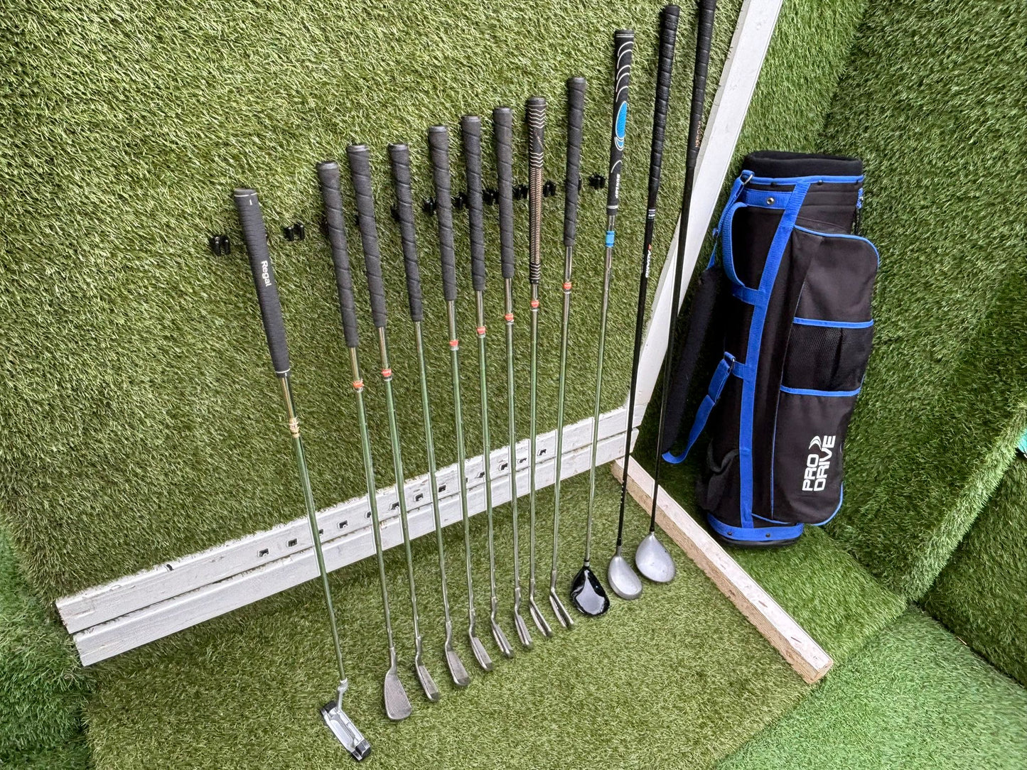 12 Club Complete Golf Set with Cavity-Back Irons & Stand Bag