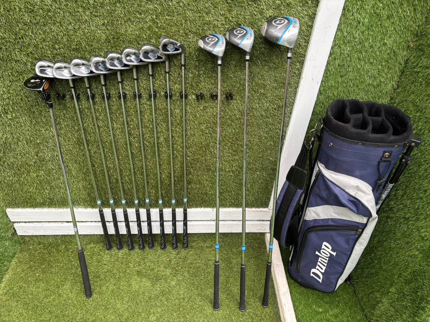 Dunlop MPX Golf Set with Matching MX II Woods, Confidence HC7 Putter & Dunlop Stand Bag