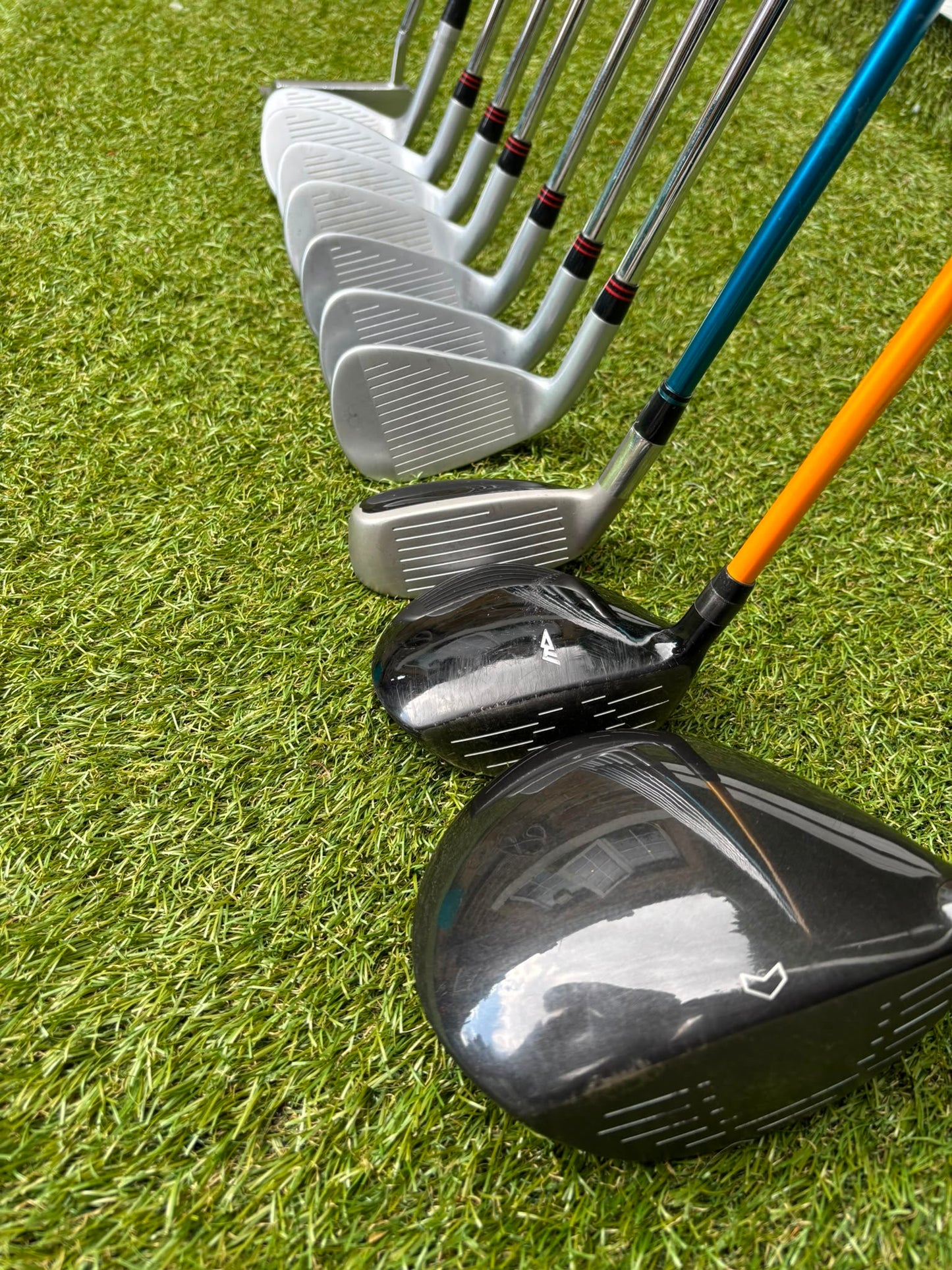 Benross Delta X Irons, Delta Driver, Adams Idea Pro Hybrid, Mizuno M-Craft IV, Vokey SM6 & Greg Norman Cart Bag