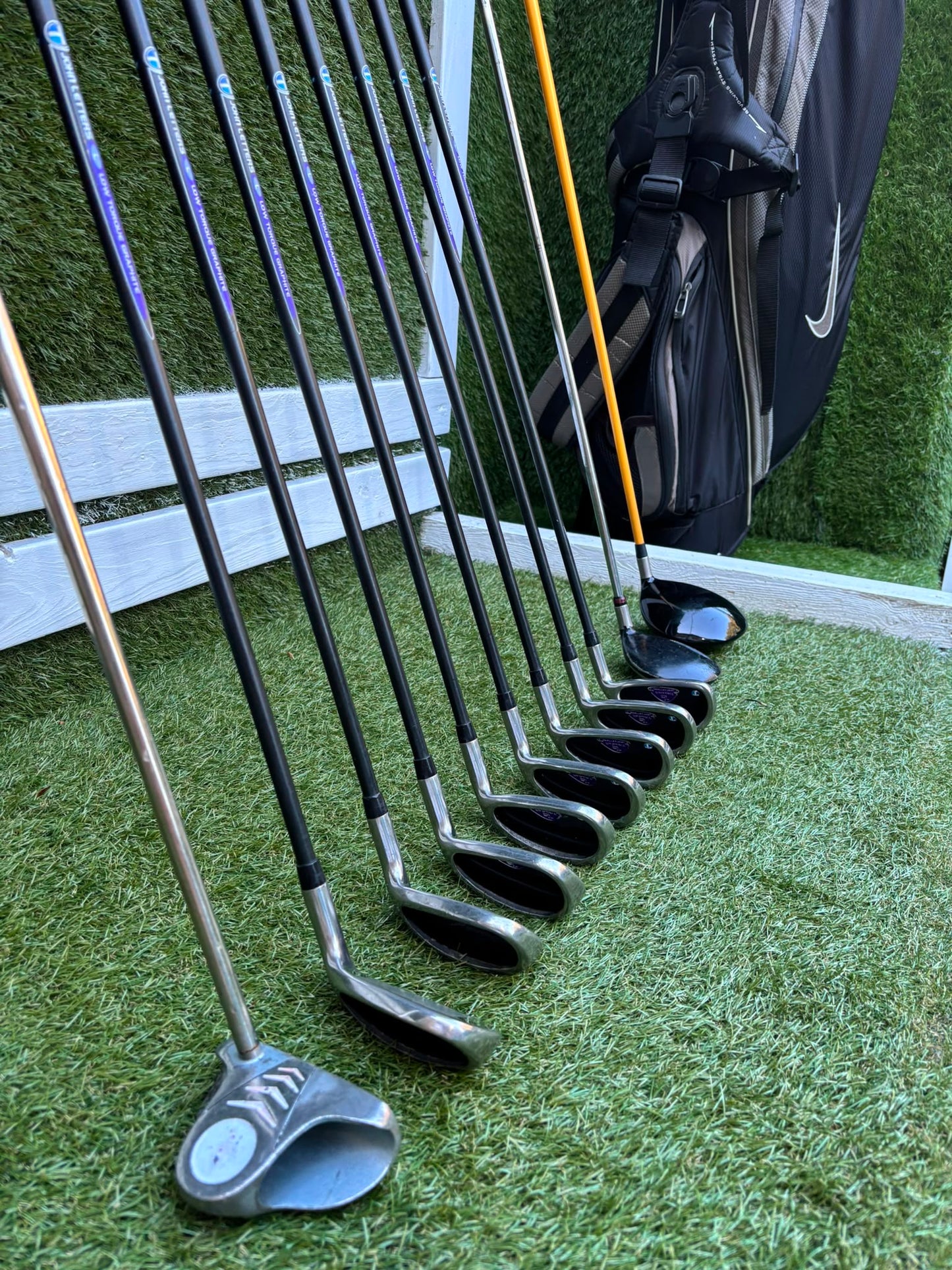 John Letters Graphite Irons, TaylorMade Driver, TaylorMade r7 Wood, EZROLL Putter & Nike Stand Bag