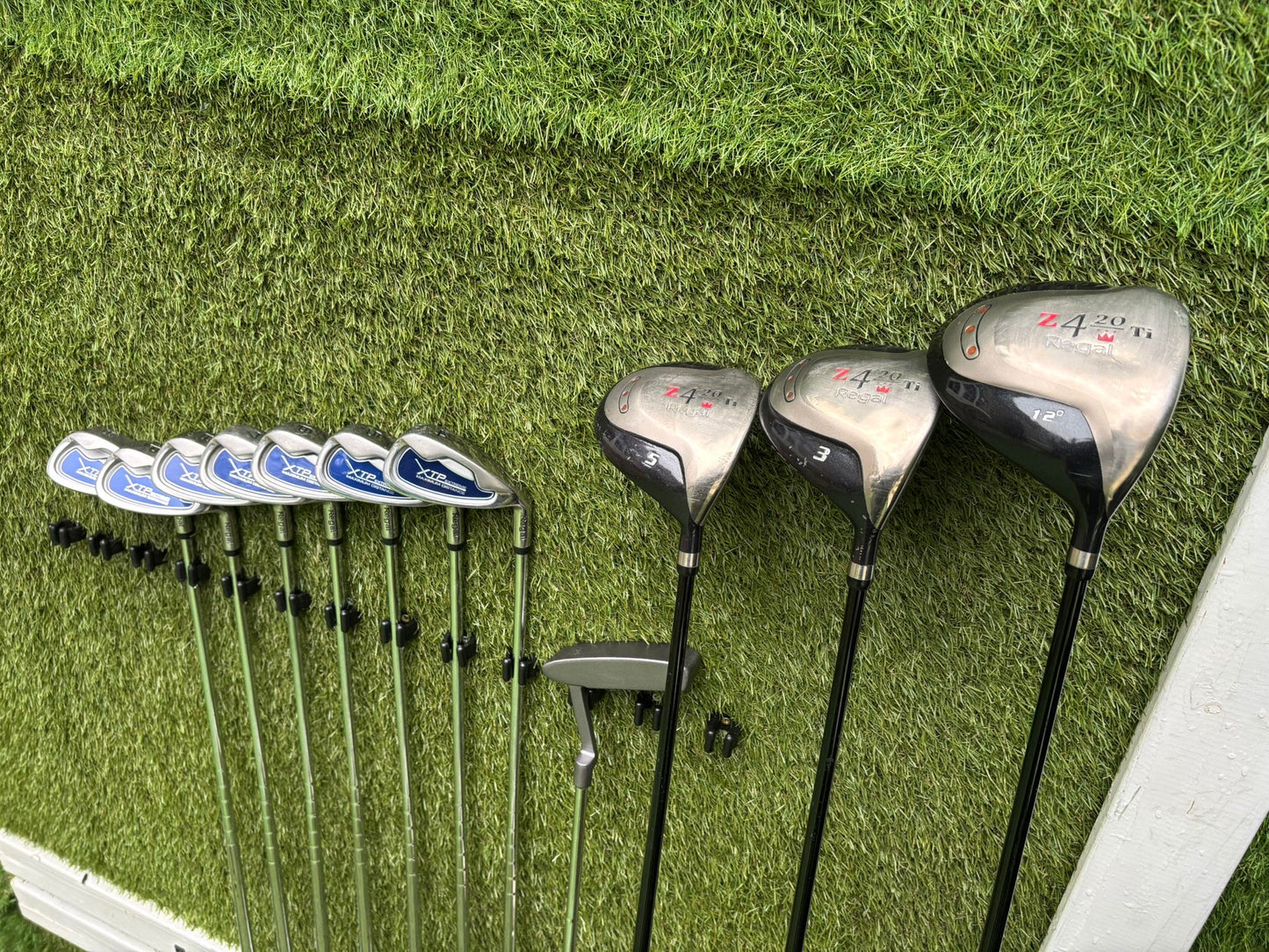 Regal Z4 Titanium Woods + XTP Irons + Nike Stand Bag – 11-Club Golf Set