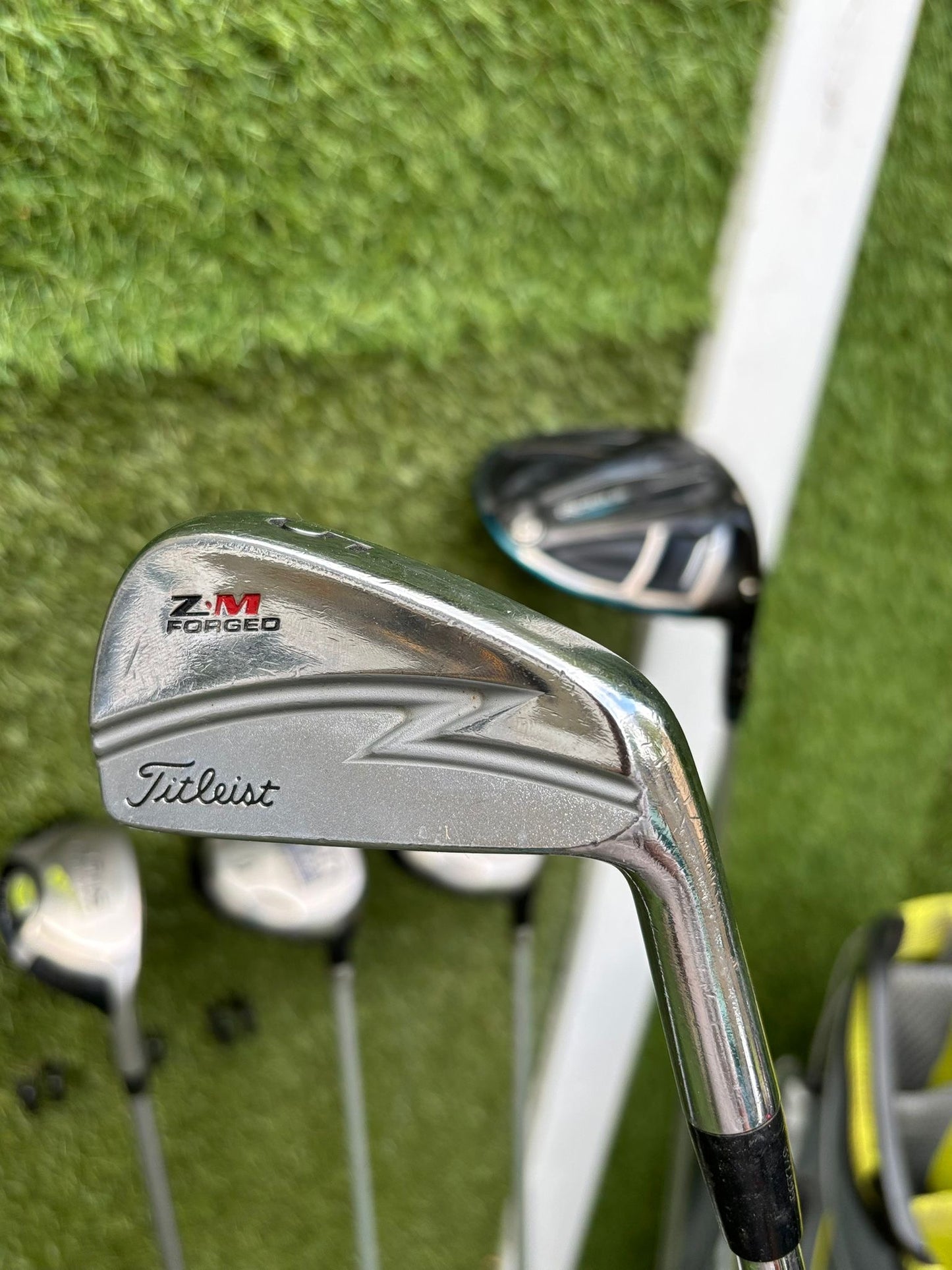 Titleist ZM Forged Iron Set + Callaway Rogue Driver Bundle