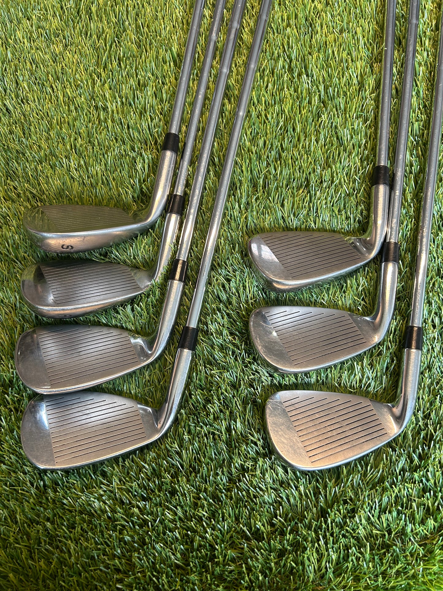 Northwestern Prism Iron Set 5-PW&SW Steel Regular Flex Shaft - RH