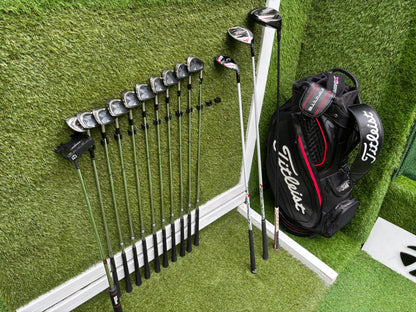Mizuno Widec II Irons, Titleist 913 Driver, Callaway X Hot Woods, Wilson Infinite Putter & Titleist StaDry Cart Bag