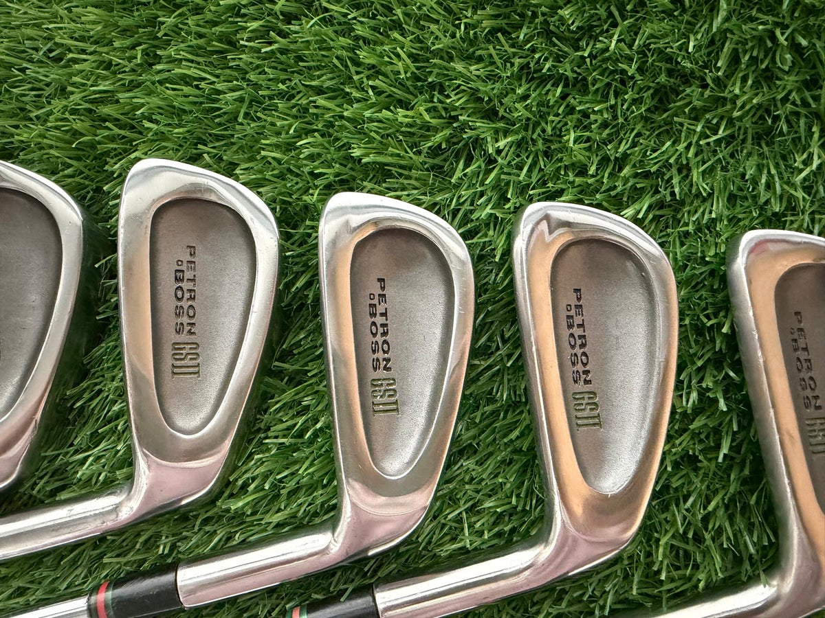 Men’s Right-Handed Petron Golf Set – Ideal for Beginners to Mid Handicap Golfers - everything you need to get out on the course and all in excellent used condition!