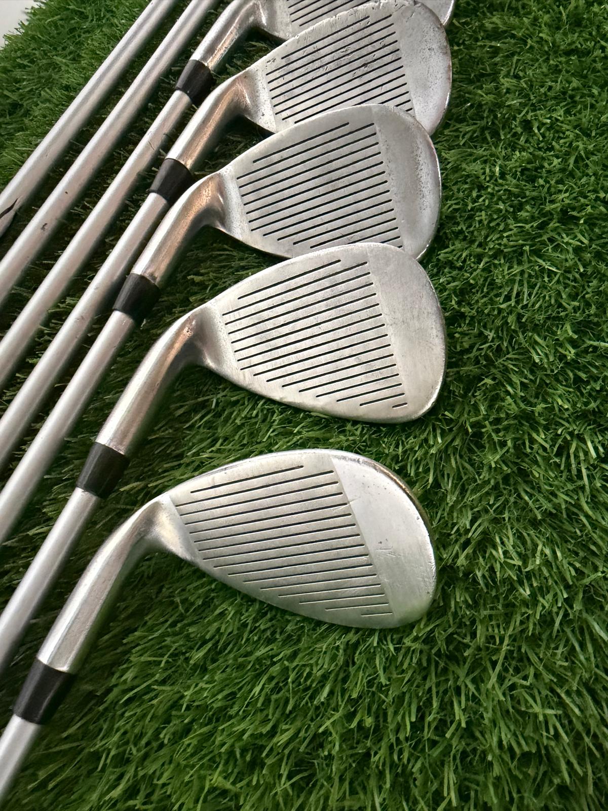 Ladies Right-Handed Golf Set – Ideal for Beginners to Mid Handicap Golfers