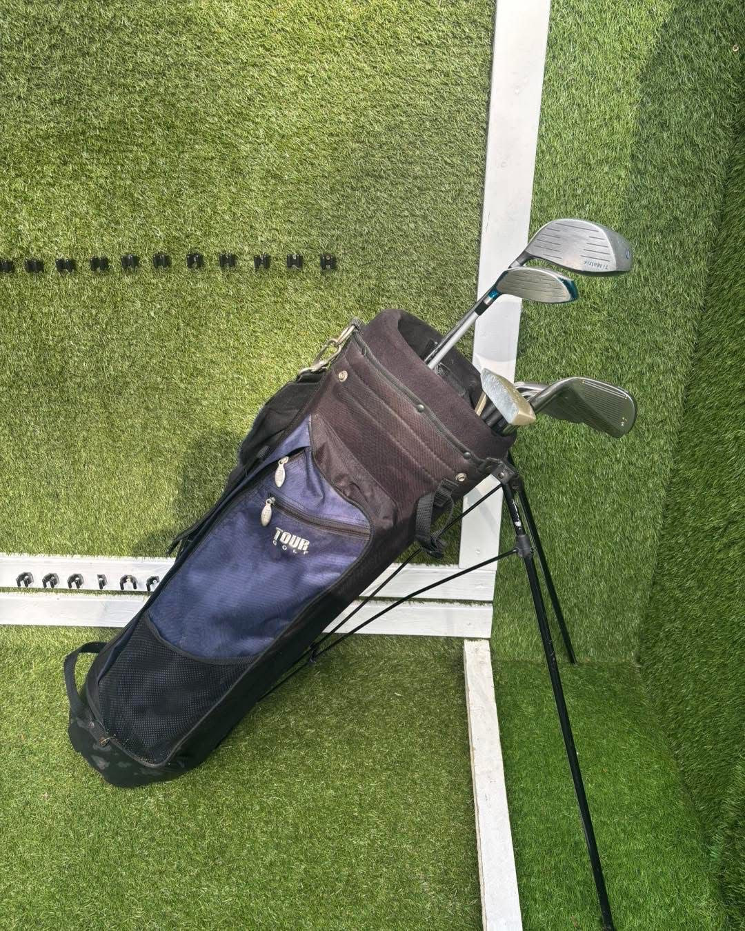 Regal / Dunlop / Hippo 11-Club Golf Set + Tour Stand Bag £104.00 Free Delivery