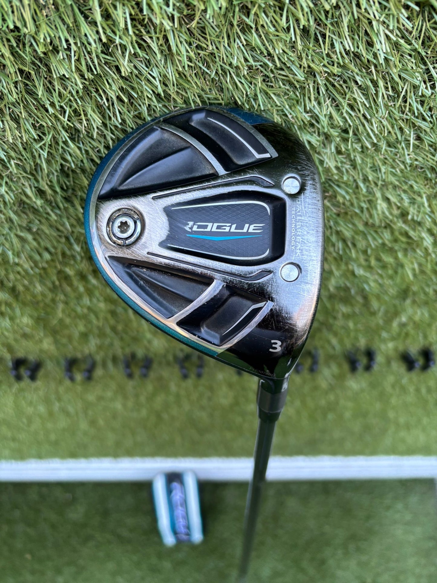 Callaway Rogue 3 Wood (15°) – Aldila Synergy 60 Regular - Free Delivery