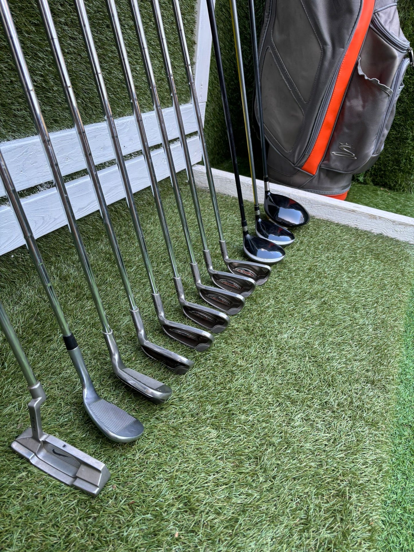 Ping G10 Irons Set + TaylorMade r7 Driver + Nike SQ Woods + Ping Glide Wedge + Cobra Stand Bag