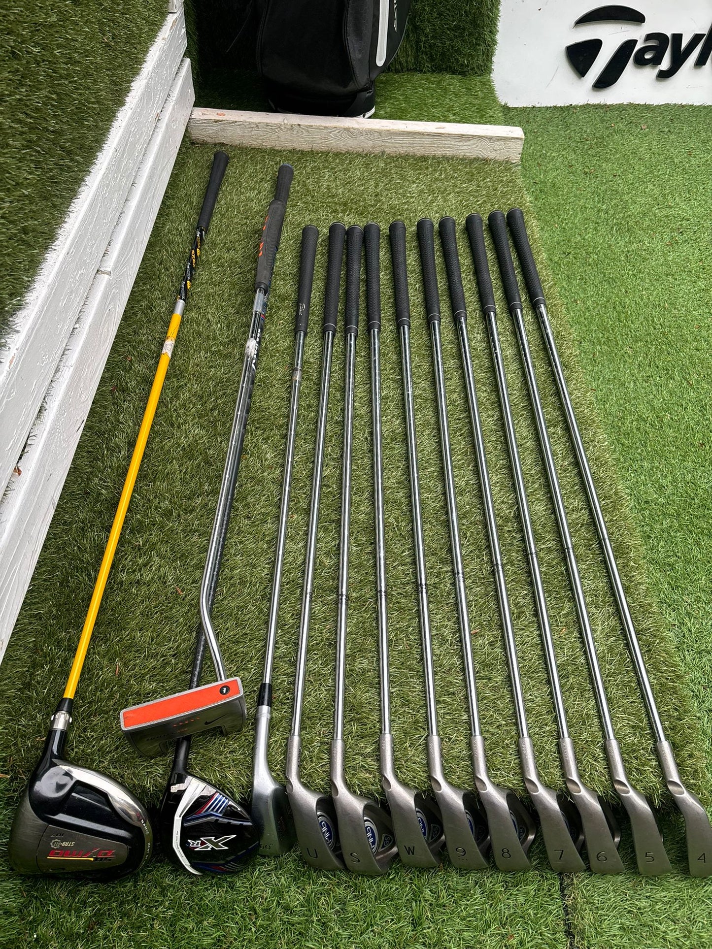 PING G5 Irons, Callaway XR 5 Wood, Nike SQ Dymo Driver, Vokey Wedge & Brand New Waterproof Stand Bag Golf Set