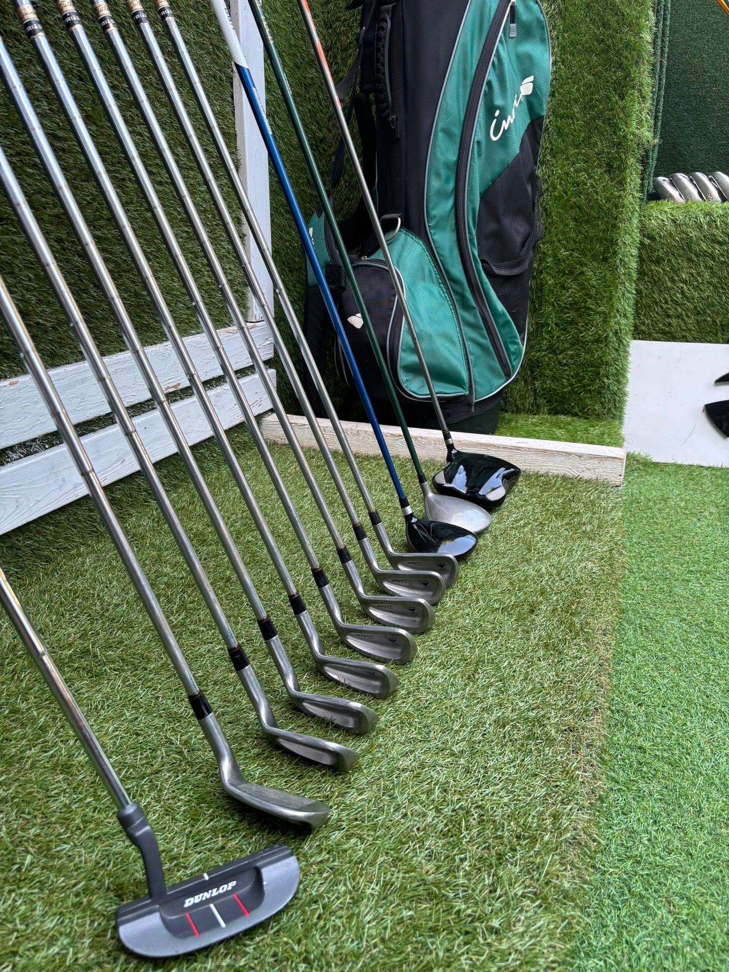 Titleist DCI Irons, Titleist DCI Sand Wedge, Confidence Woods & Inesis Stand Bag