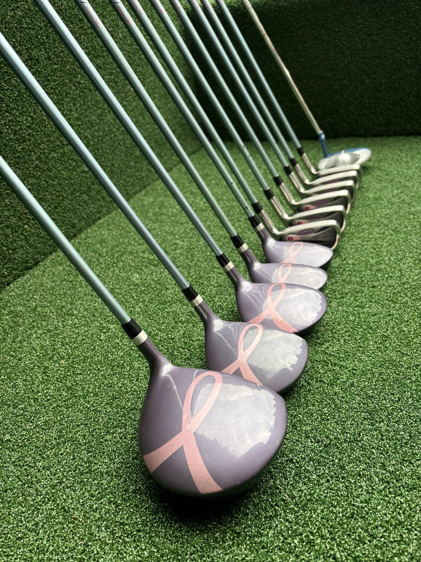 Wilson Hope LX Ladies Complete Golf Set - Free Next Day