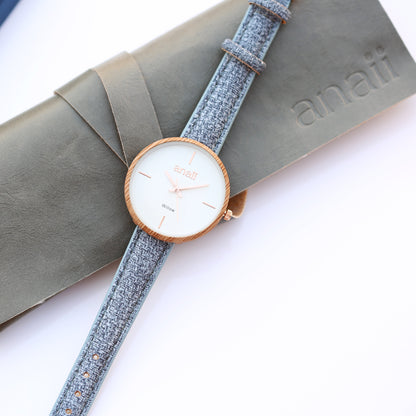 Handwriting Engraving Anaii Watch - Lake Blue