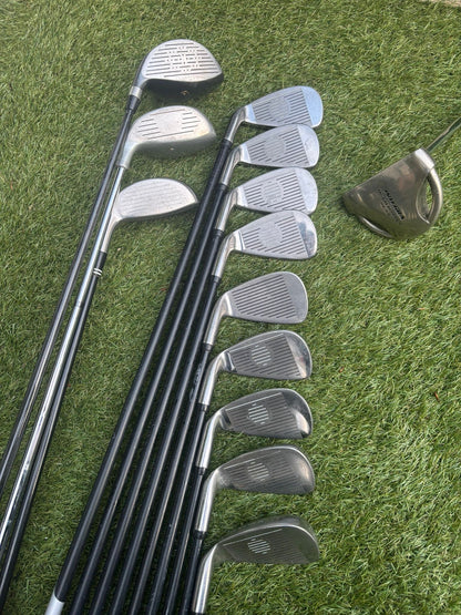 Dunlop MAX Stainless Full Starter Golf Set – 13 Clubs + Bag £94.00 Delivered