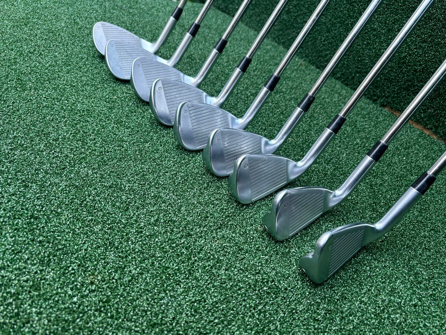 Ping G425 Rare Full 9-Club Iron Set – 4-9, PW, UW & SW + Fast Free Delivery