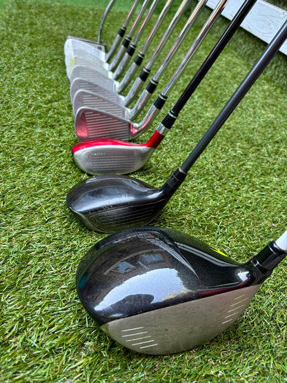 Nike Slingshot 4D Irons, Nike Driver, Cobra 4 Wood, Nike VR_S Hybrid, Odyssey Putter, New Lynx Waterproof Cart Bag