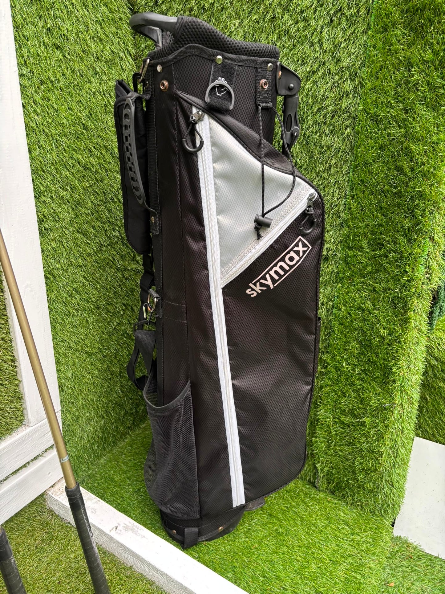 Maxfli Affinity Ladies Golf Package, Howson Blade Putter & Skymax Stand Bag