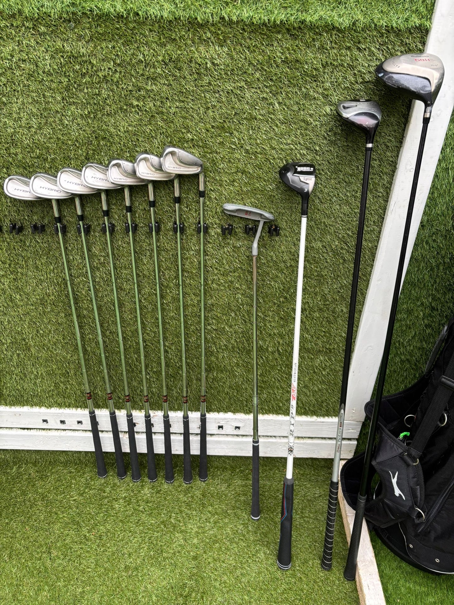 Hippo Hybrid 5–SW Iron Set + Wilson Deep Red II & Stand Bag – 11 Clubs