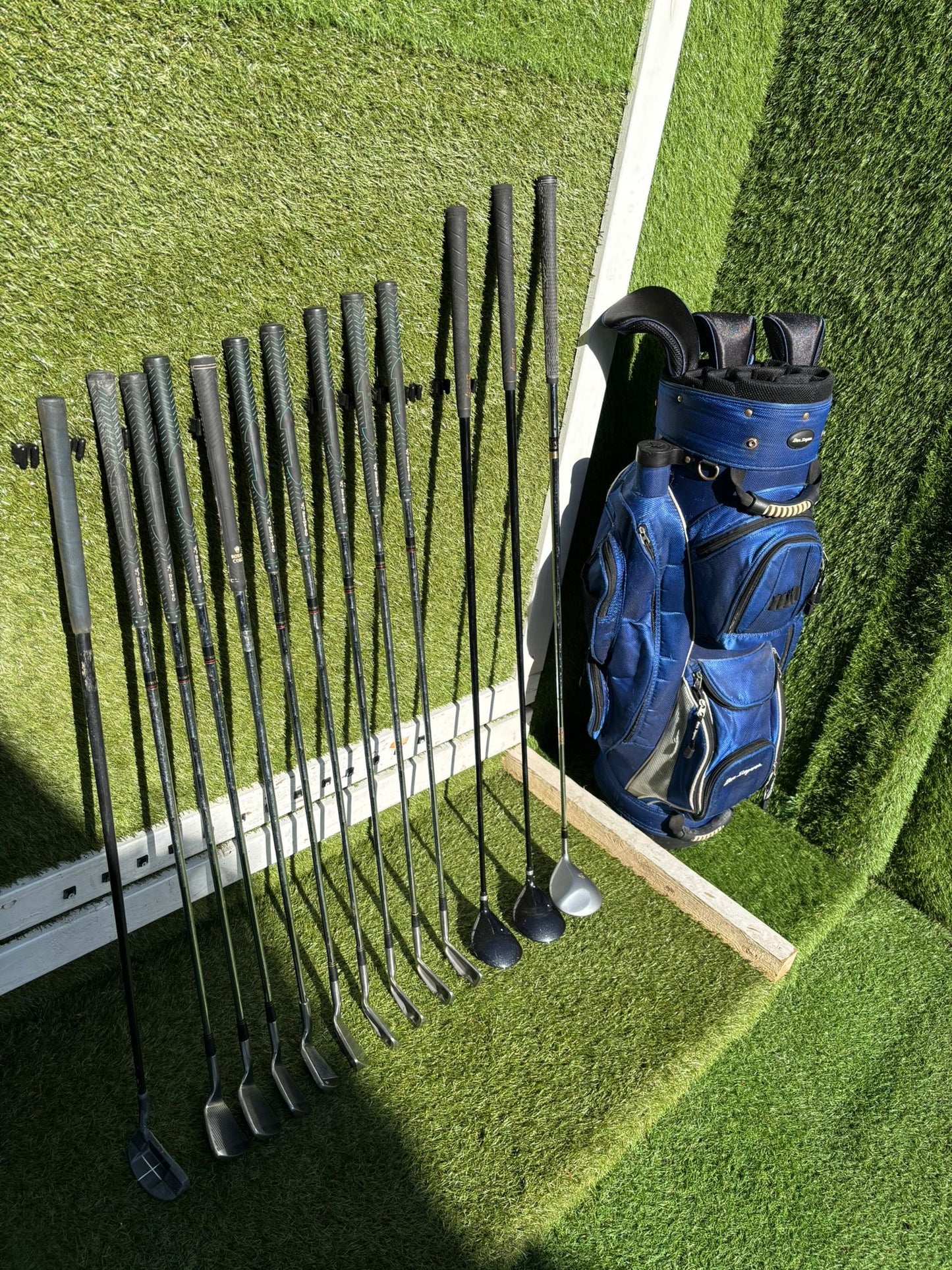 Browning 3–SW Irons + Cobra Driver + Dunlop 3 & 5 Wood + Ben Sayers Bag – 13 Clubs