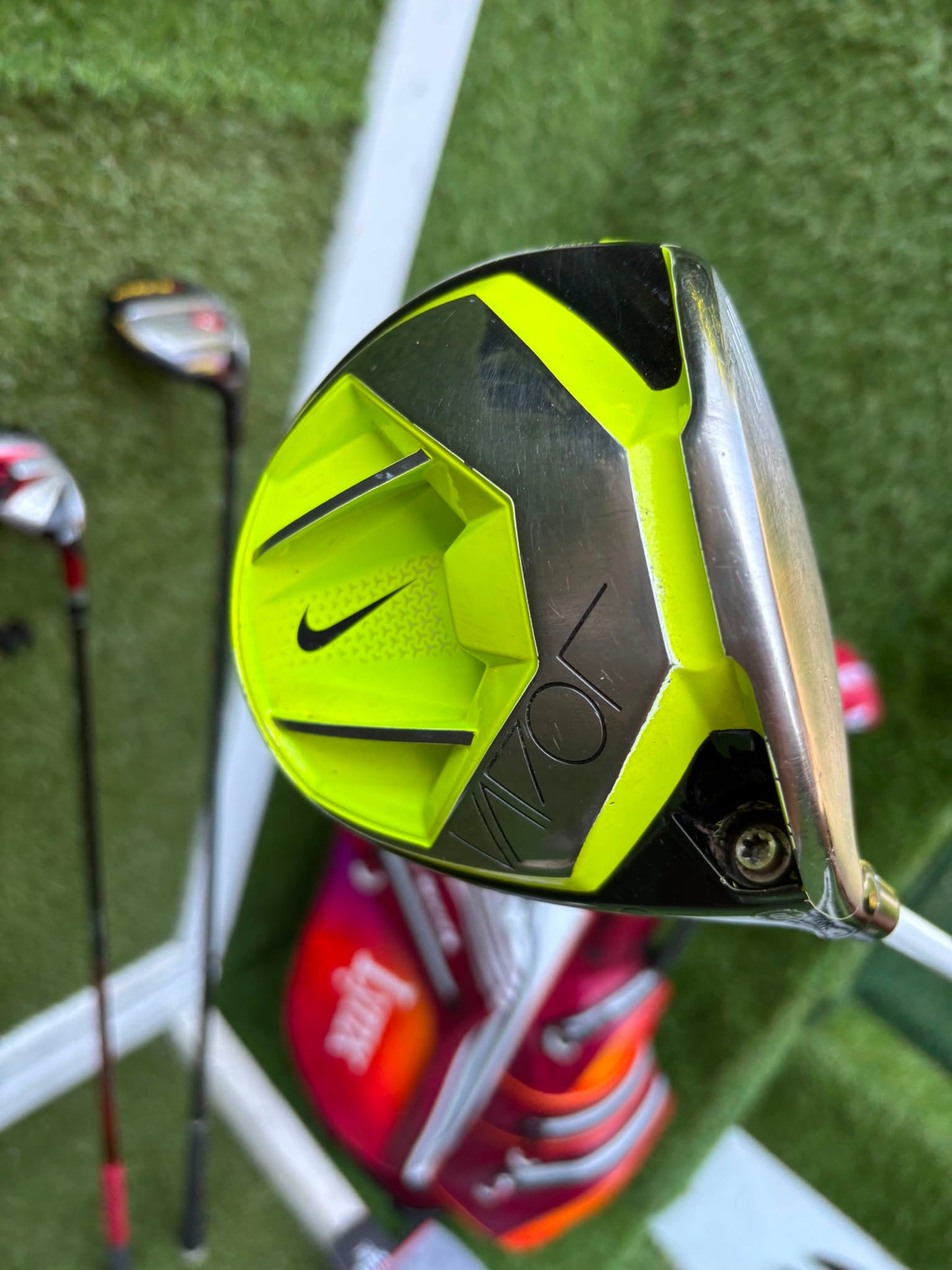 Nike Slingshot 4D Irons, Nike Driver, Cobra 4 Wood, Nike VR_S Hybrid, Odyssey Putter, New Lynx Waterproof Cart Bag