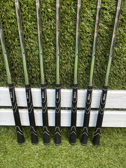 Wilson Ultra High Launch Complete Golf Set – 5–SW Irons, Matching Woods, Putter & Wilson Stand Bag