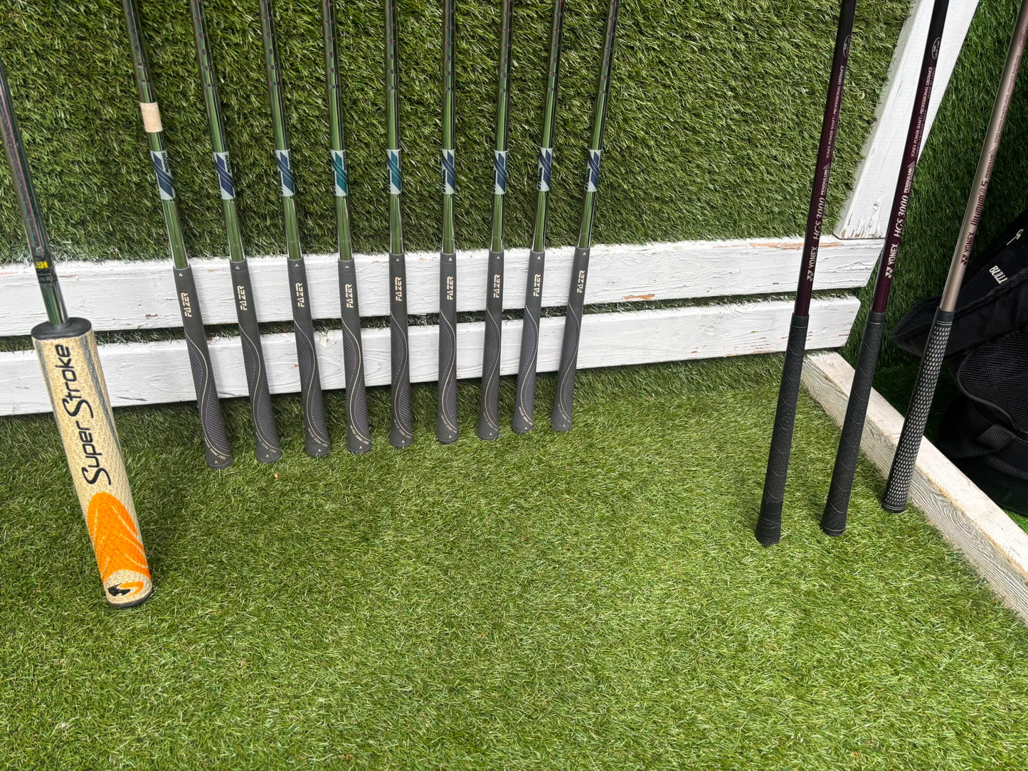 Ladies / Teenager Golf Set – Yonex V-Mass Woods, Fazer Flowline HOT-1 Irons & Bullet Stand Bag