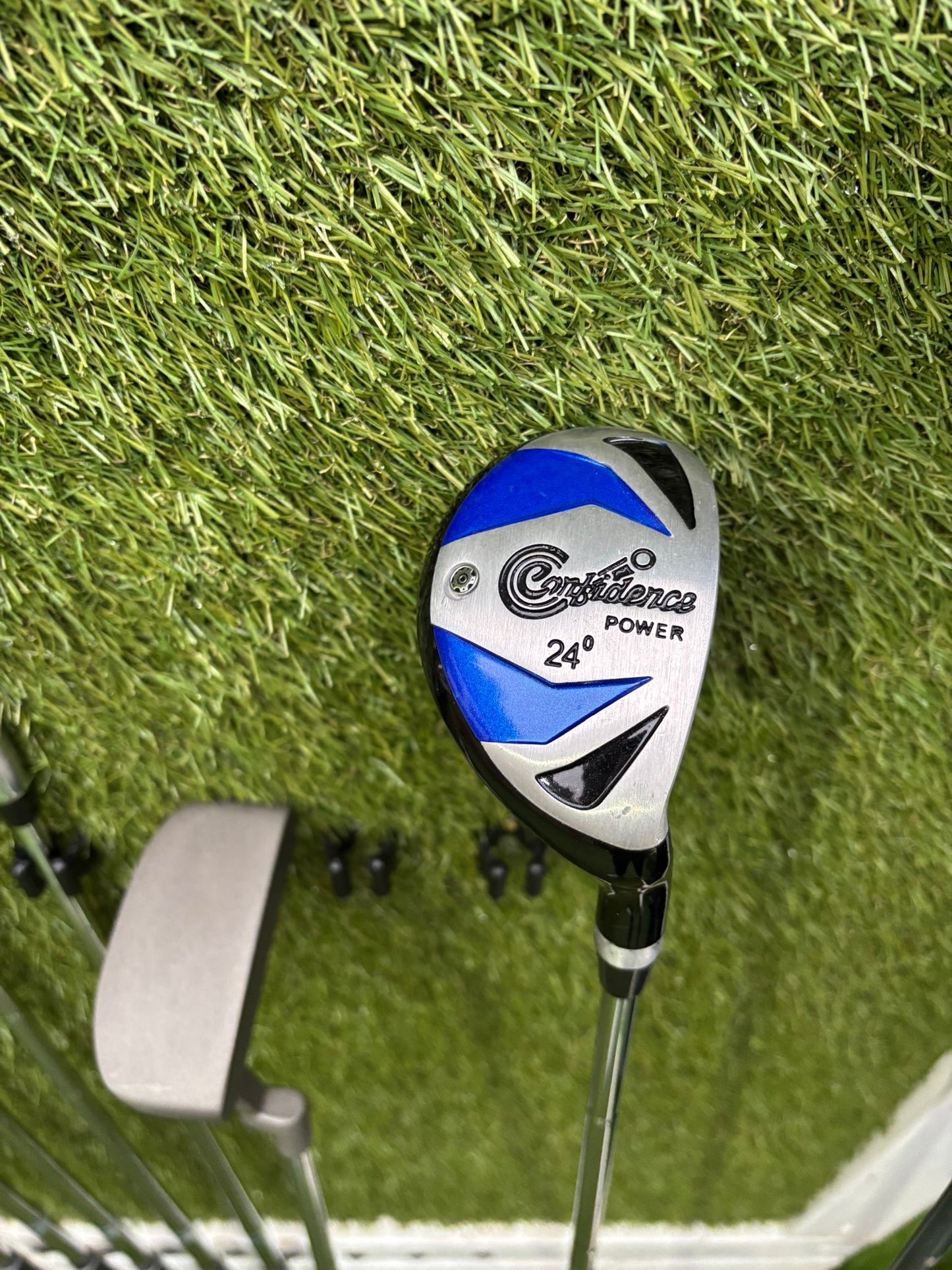 Confidence Complete Golf Set with Stand Bag (10 Clubs) Free Delivery