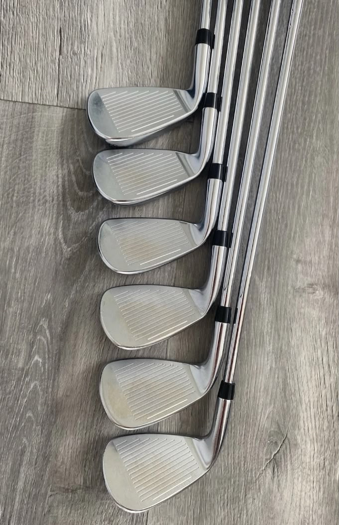 Cobra One Length F7 irons 5-PW Right Handed