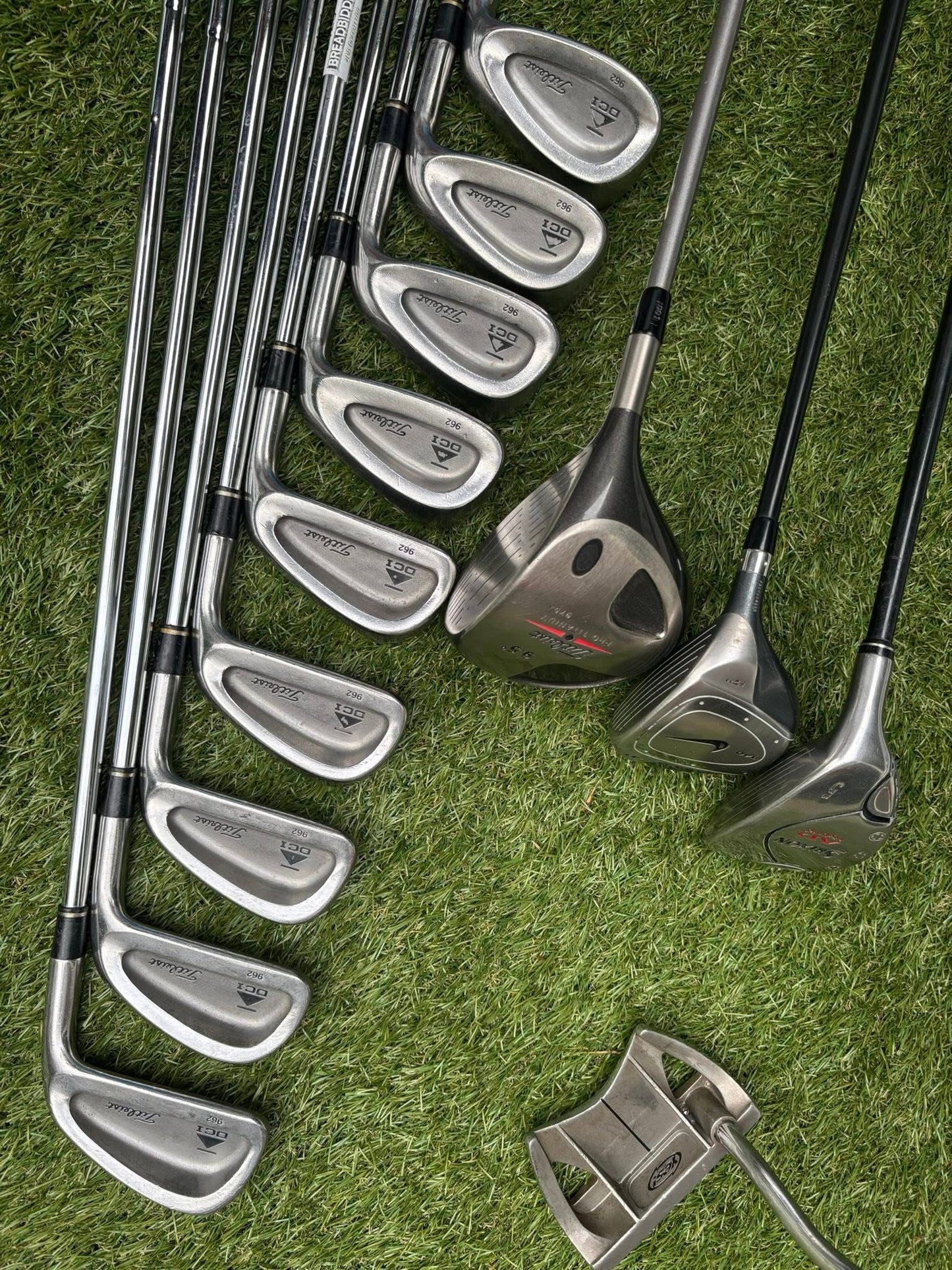 Titleist DCI 962 Forged Full Set + Srixon / Nike / Yes! / Cleveland Tour Bag £354.00 Delivered